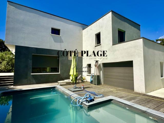 MESCHERS VILLA MODERNE AVEC PISCINE AU PRIX DE 592 000EUR HAI