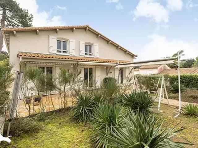 Meschers sur Gironde 17132 Achat / Vente maison 6 pièces t6 parking