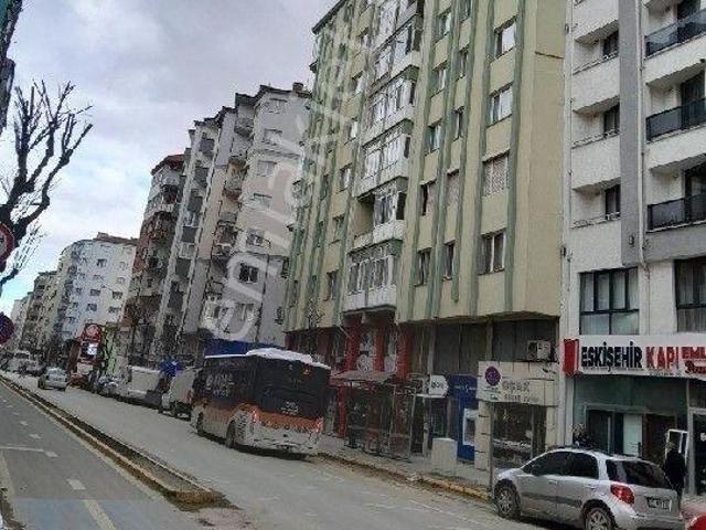[messa] Kiralık 3+1 Daire Işıklar Mah. Sivrihisar Cad. Üzeri Asansörlü 130m2cadde Üzerindek Bu Dai