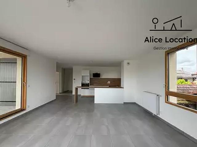 Messery 74140 Location appartement 3 pièces t3 au dernier étage terrasse