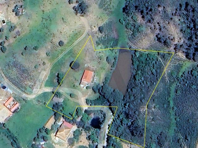 Messines Vale Longo: Quintinha com 2 moradias geminadas para renovação e grande ragem, Silves, São tolomeu de messines