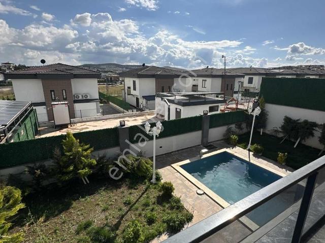 Metyapı Gayrimenkulden |havuzlu Ultra Lüks 3,5+1 Villa | Eşyalı