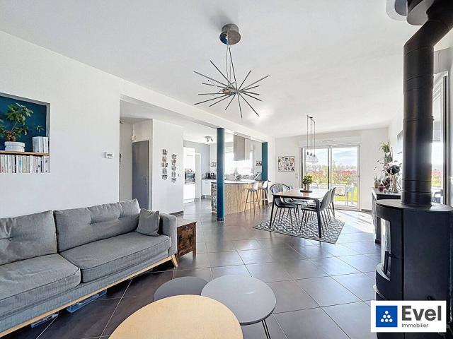 METZ OUEST: Superbe maison, terrasse, jardin, 4 chambres