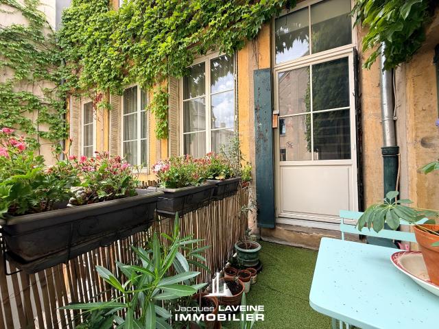 METZ CENTRE APPARTEMENT 5 PIECES PARKING BALCON
