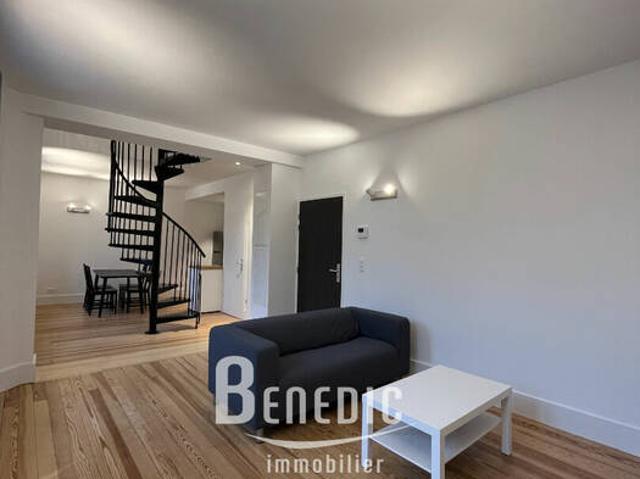 METZ CENTRE QUARTIER CONSEIL REGIONAL F2 MEUBLE