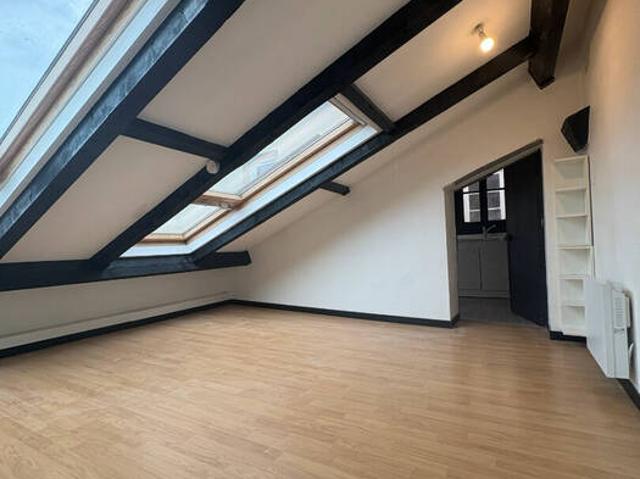 METZ QUARTIER OUTRE SEILLE F1 21 M2