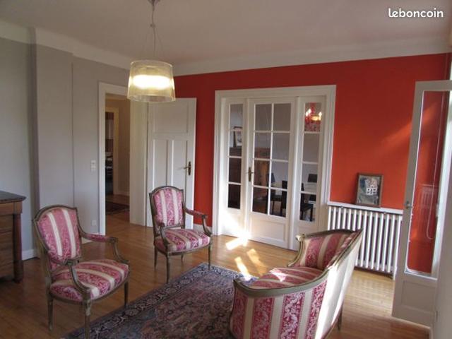 Metz queuleu, belle maison f9 des annees 30 sur 7.50 ares clos veranda 2 terrasses 2 garages