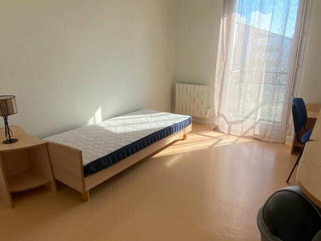METZ QUEULEU STUDIO MEUBLE RESIDENCE DE SERVICES