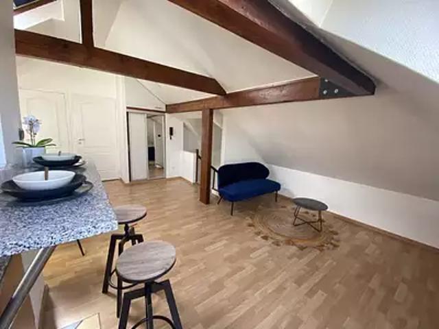 Metz 57000 Location appartement 3 pièces t3 au dernier étage