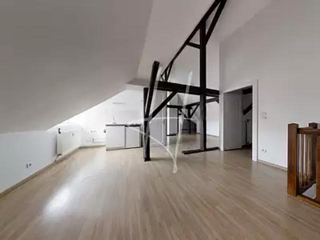 Metz 57000 Location appartement 3 pièces t3 au dernier étage