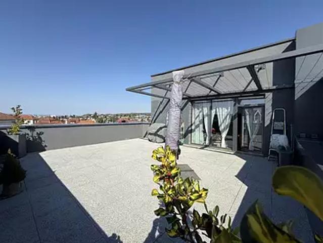 Metz 57070 Achat / Vente appartement 4 pièces t4 au dernier étage terrasse