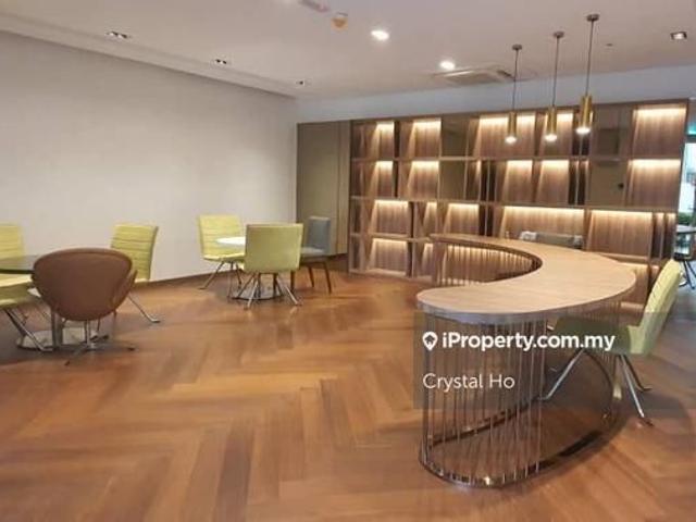 Met 1 Residences, Dutamas