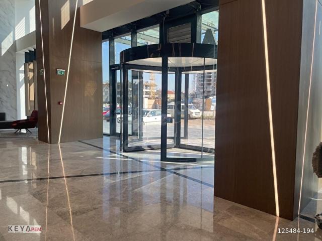 METAFOR AVM İÇİ YAPILI BÖLÜMLÜ BALKONLU 55 M2 YAPILI OFİS