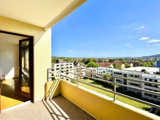 METEOR IMMOBILIEN: Mit herrlichem Blick über Hameln.