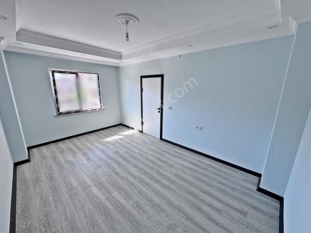 Metin Yapı'dan Krediye Uygun Cadde Üzeri Ferah Satılık 2+1 Daire