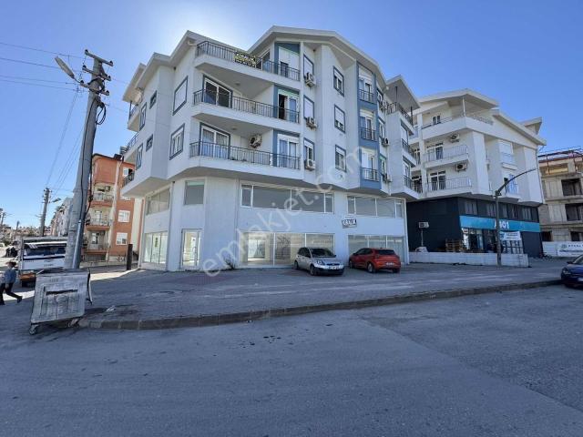 Metrekare Emlak'tan Kiralık 550 M2 Dükkan