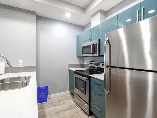 Metro 1827 1 Bedroom Apartment for Rent at 1827 Albert St, Regina, SK S4P 2S9 Downtown Regina