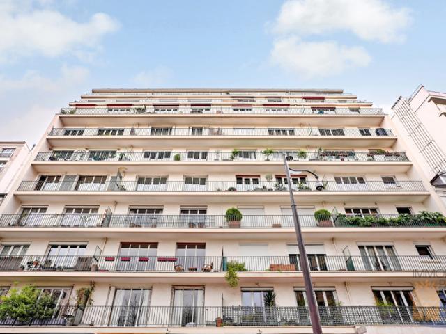 Métro Vaugirard, appartement 3 pièces