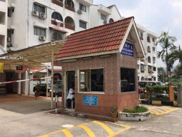 METRO VILLA apartment Ampang Cahaya LRT 820SF Good COndition