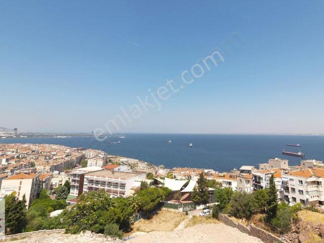 Metro Yakını Panoramik Deniz Manrazalı Tadilatlı 2+1 Daire