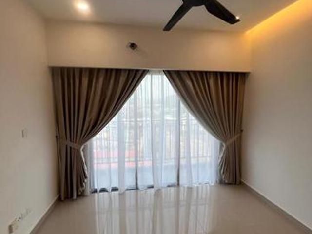 Metro cheras condo 100m to sri raya mrt station
