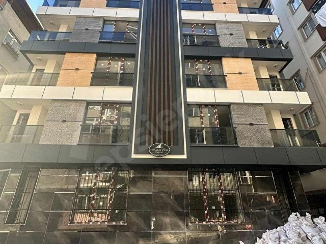 FIRSAT DAİRE M.BÜSE 5DK YÜKSEK KİRA GETİRİLİ TAPU MASRAFSIZ