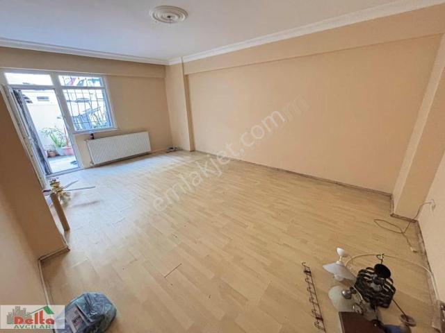 Metrobüse 2 Dakika 3+1 Yeni Bina 100m2 Bahçe Katı