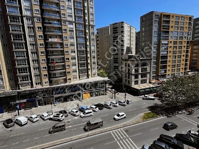 Metrobüse 2 Dk Beycenter İş Merkezi 1+1 Eşyalı Home Ofise Uygun