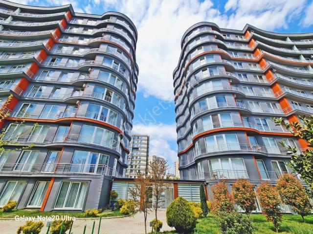 Metrobüse 5 Dk Mesafede 2+1kapalı Mutfak Ön Cephe Satılık Daire