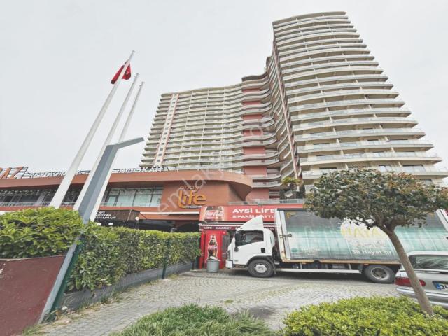 Metrobuse Yakın Site İçerisinde 1+1 Full Konsept Kiralık Daire
