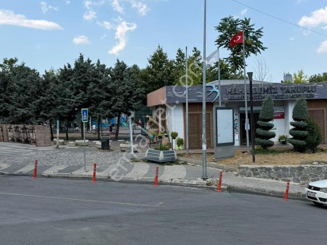 Metrobüse Yakın Yüksek Giriş 1+1 Fırsat Daire