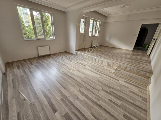 Metropol 1 Sitesinde Acil Satılık Fırsat 3+1 Daire