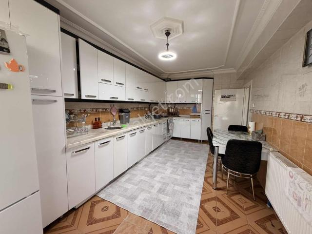 Metropol Cebeli Nur Camisi Yanı Dubleks Satılık Daire