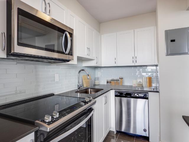 Metropolitan Apartments 1 Bedroom Apartment for Rent at 2837 Yonge St, Toronto, ON M4N 0A7 North Toronto