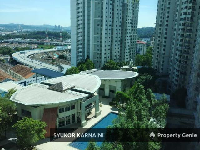 Metropolitan Square Condominium