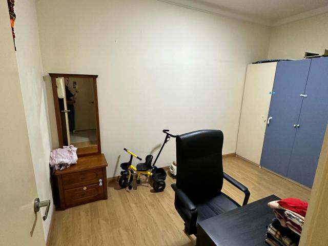 metropolitan square, serviced residence