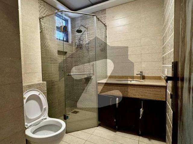 Metropolis Residency Semi Furnished 3 Bedrooms Drawing &Amp  Dining Room 1970 SQFT Available For Rent