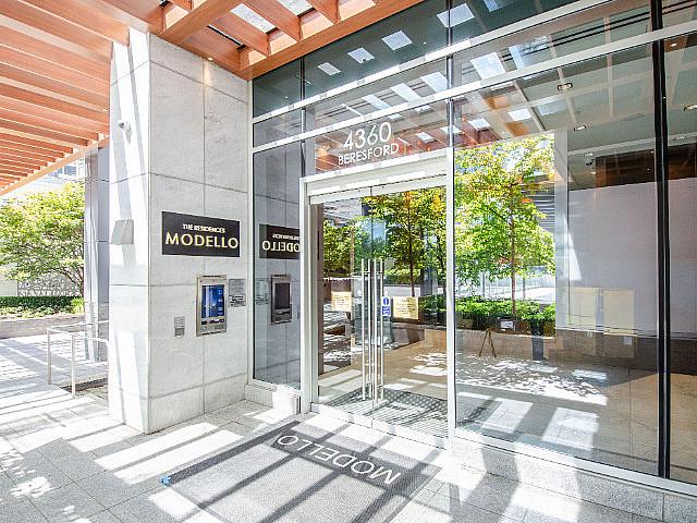 Metrotown Apartment Unit For Sale!