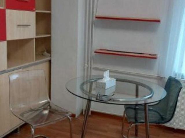 Metrou Aurel Vlaicu Apartament cu 2 camere mobilar utilat igenizatMetrou Aurel Vlaicu Bucuresti