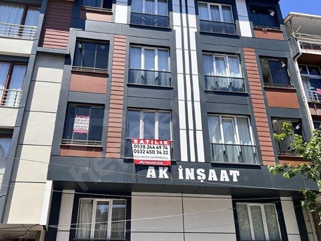 Metroya Komşu Sıfır Yapı Güney Cephe 2+1 Satılık Daire