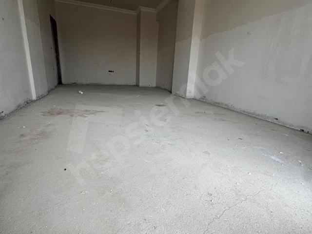 METROYA YÜRÜME MESAFESİNDE 2+1 ARAKAT DAİRE