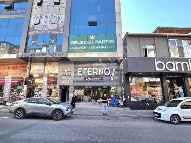 Metroyakın Asansörlü Ofis Kat
