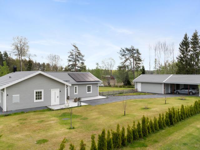 Metsjövägen 14
