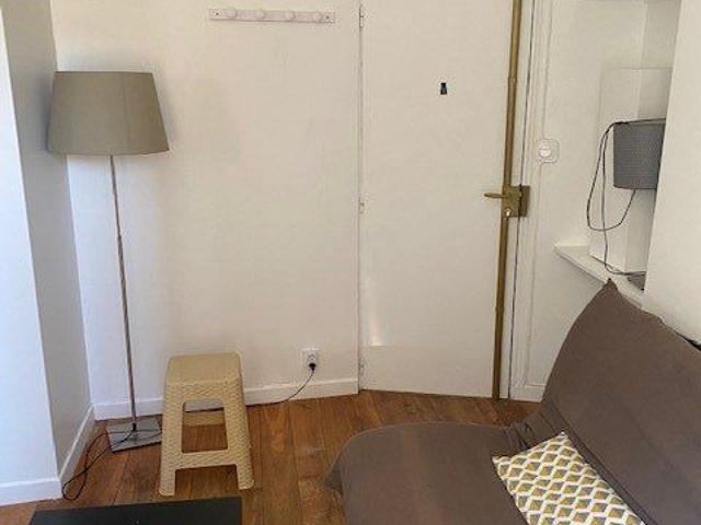 MEUBLE. STUDIO 20 M² SUR COUR