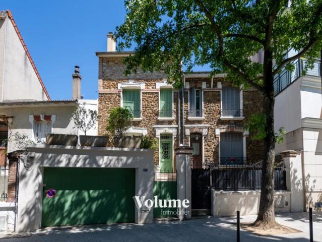 Meulière avec dépendance indépendante et garage