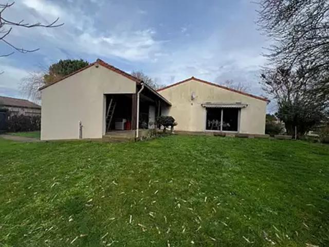 Meursac 17120 Achat / Vente maison 3 pièces t3 jardin terrasse