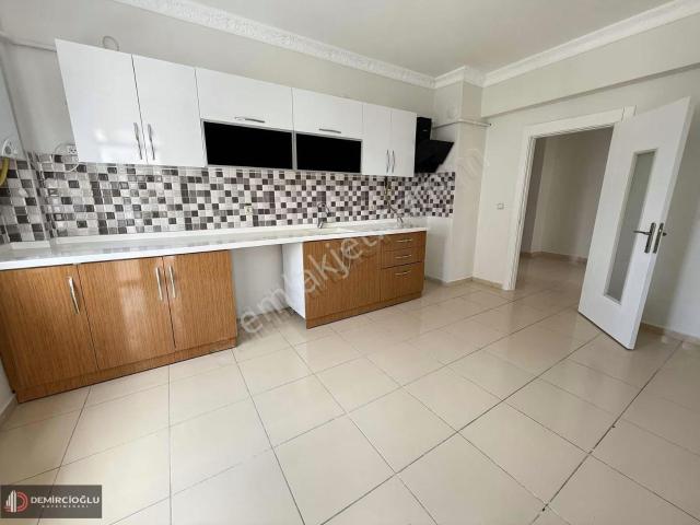Mevlana Mah. 155m2 3+1 Tertemiz Kiralık Daire