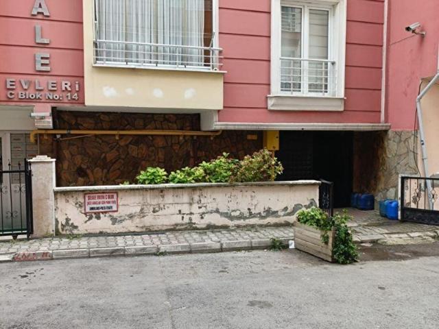 MEVLANA MAHALLESİ'NDE 4+1 SATILIK DAİRE
