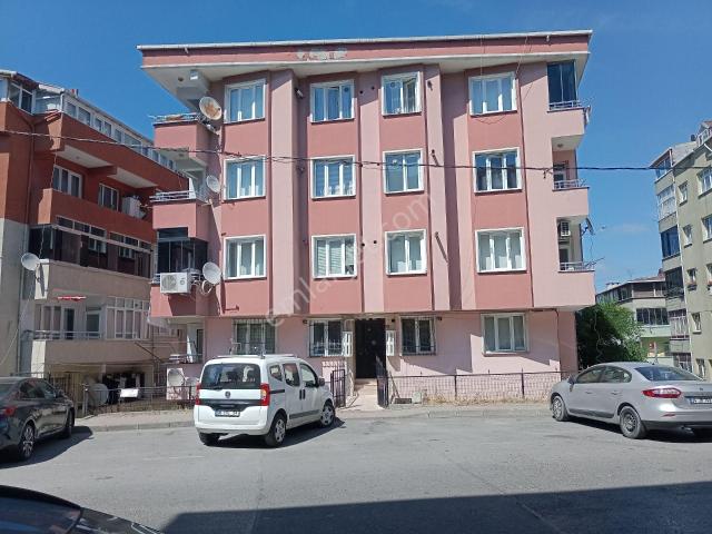 Mevlana Mahallesi'nde Bahçe Katı Kullanışlı 1+1 Satılık Daire