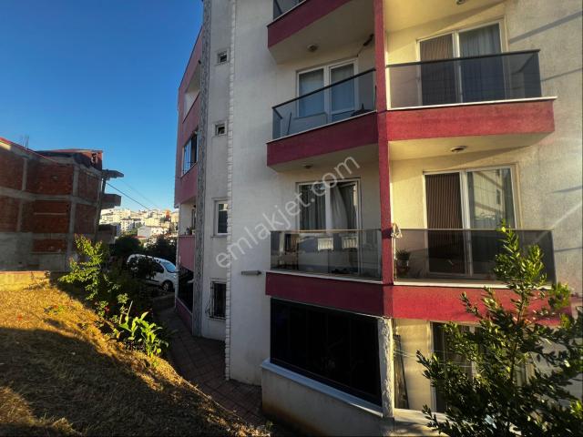 Mevlana Mh Yüksek Kredi İmkanlı Asansörlü Ve Kapalı Otoparklı Satılık 2+1 Arakat Daire